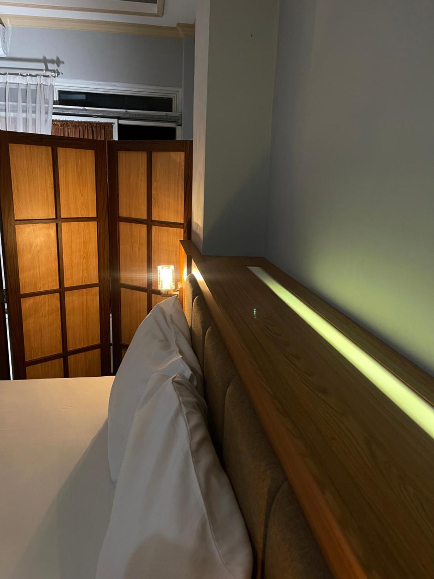 Wesbobo Inn Solo Luaran gambar